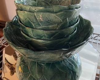 Salad Bowls, 1 Large, 4 small