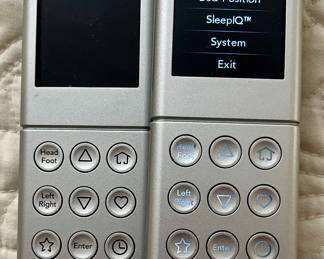 Bed in previous photo is a Sleep Number