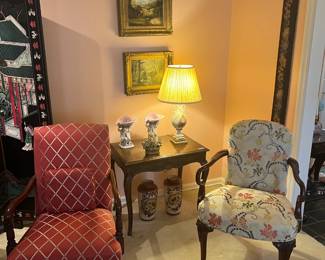 Occasional table and chairs, artwork, lamp, assorted porcelain, bell pull