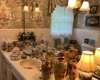 Nippon, assorted porcelain, lamps, misc decor