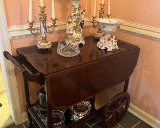 Henkel Harris tea cart, assorted porcelain and glass