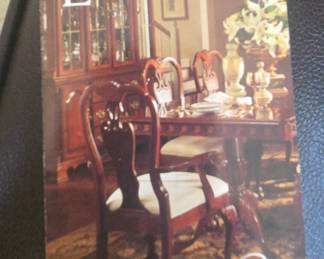 Liberty Inn Lexington Dining Room Table & China Cabinet