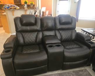 Warnerton Sofa, Love Seat & Chair Set