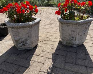 Set of 4 Cast Stone Planters