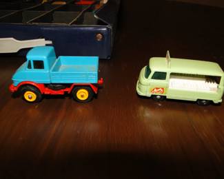 Various other Matchbox and Hot Wheel cars