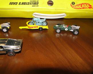 Various other Matchbox and Hot Wheel cars