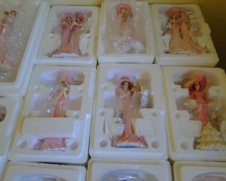 Thomas Kincade figurines, MINT IN BOX, and on repeat we go