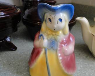 Don't look so innocent Shawnee Pottery Little Bo Peep  