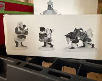 Department 56 Toymaker elves