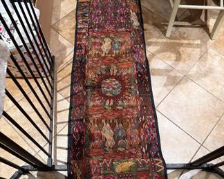 Intricately hand-Knotted Running Origin Possible Guatamala