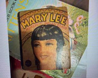 Mary lee book