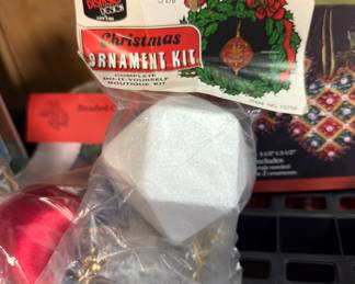 Distasio Christmas Ornament Kits