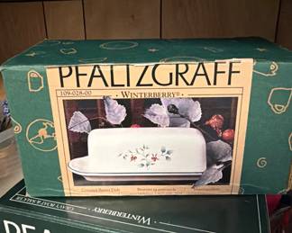 Pfaltzgraff winterberry Butterdish