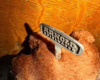 Arnold Spielwaren wind up bear