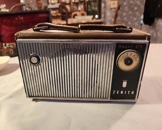 Zenith Royal 675