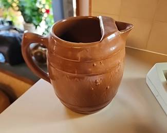Barrel Pitcher 