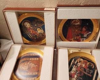The Classic Christmas Collection of plates