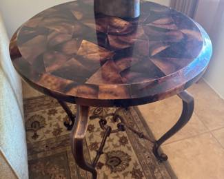 Round Side Table $75 / 25" H x 25" W