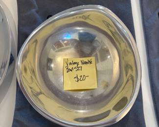 Vintage Nambe Bowl $20