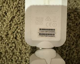 Amplifi LOT $95 (Set of 3)