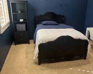 Full Bedframe // $195