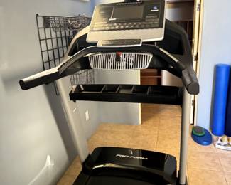 Pro Form Treadmill $500