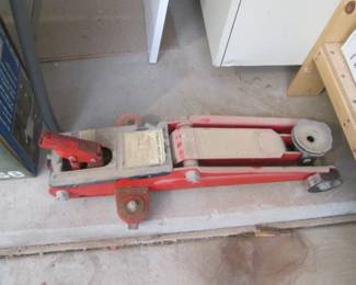 Hydraulic Floor Jack