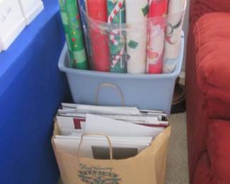 Gift Wrap, Bows & Boxes