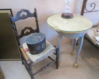 Accent Chair & Table