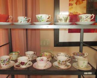 Tea Cups & Saucers