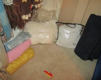 Blankets & Throws