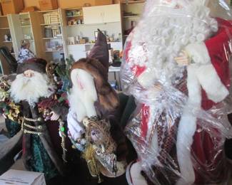 Santas, Tall & Smaller