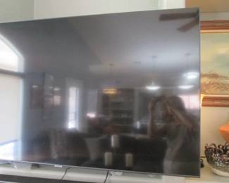 Samsung TV, 66"
