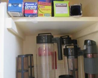 Thermoses & Papergoods