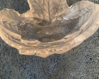 Vintage Lalique France, Signed. Compiegne Oak Leaf Frosted Jardinière