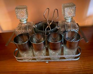 Mid Century Dorothy Thrope Bar Set