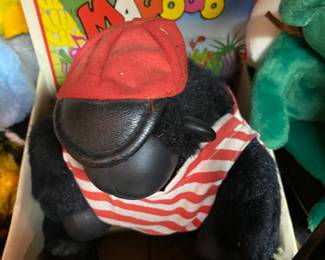 Magoo Shaking Gorilla/Box