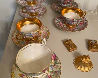 Vintage Chintz Tea Cups Saucers