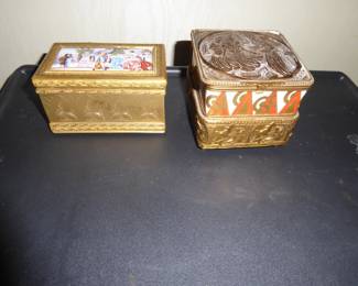 Two wonderful music boxes
