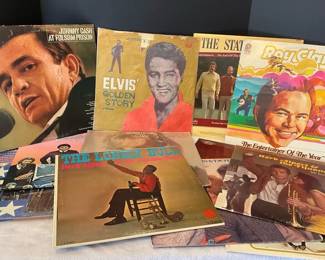 Elvis, Johnny Cash Country Artists