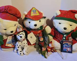 Santa Bears More