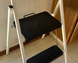 Mini Step Ladder
