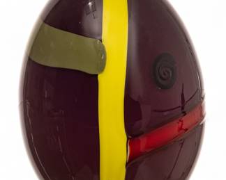 Lot 43
Lino Tagliapietra (Italian, B. 1934) Murano Art Glass Egg, 1982, H 7" Dia. 5"