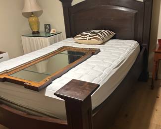 English 19th century walnut & gilt mirror