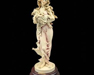 Giuseppe Armani Figurine: 1993 Events Figure "Loving Arms" 880E In Original Box