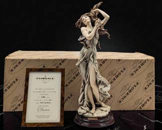 Giuseppe Armani Figurine: Limited Ed. 182/5000 "Sea Breeze" 864C With Original Box And COA