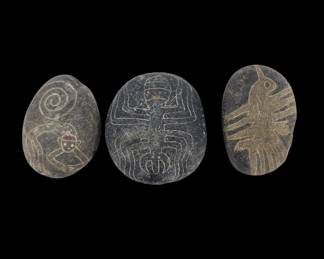 A Lot Of 3 Incan Stones With Drawings Age Unknown VArious Sizes
