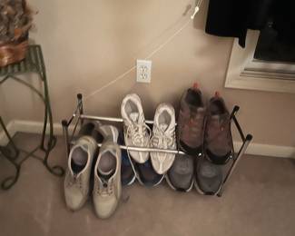 Men’s shoes