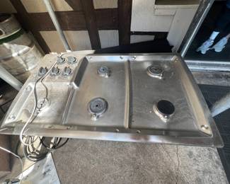Gas Cooktop- $