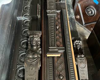 Antique Bar